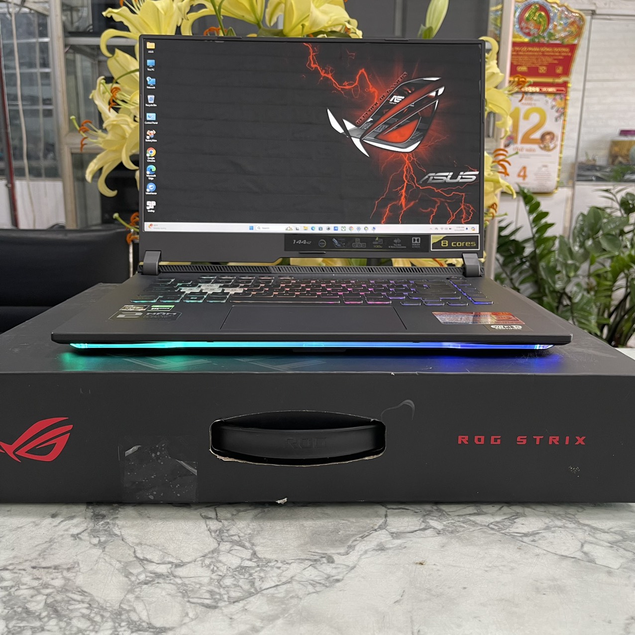  Asus ROG Strix G15 G513IH Ryzen 7-4800H RAM  16Gb SSD 512gb GTX 1650 4GB MÀN HÌNH : 15.6 FHD IPS 144Hz