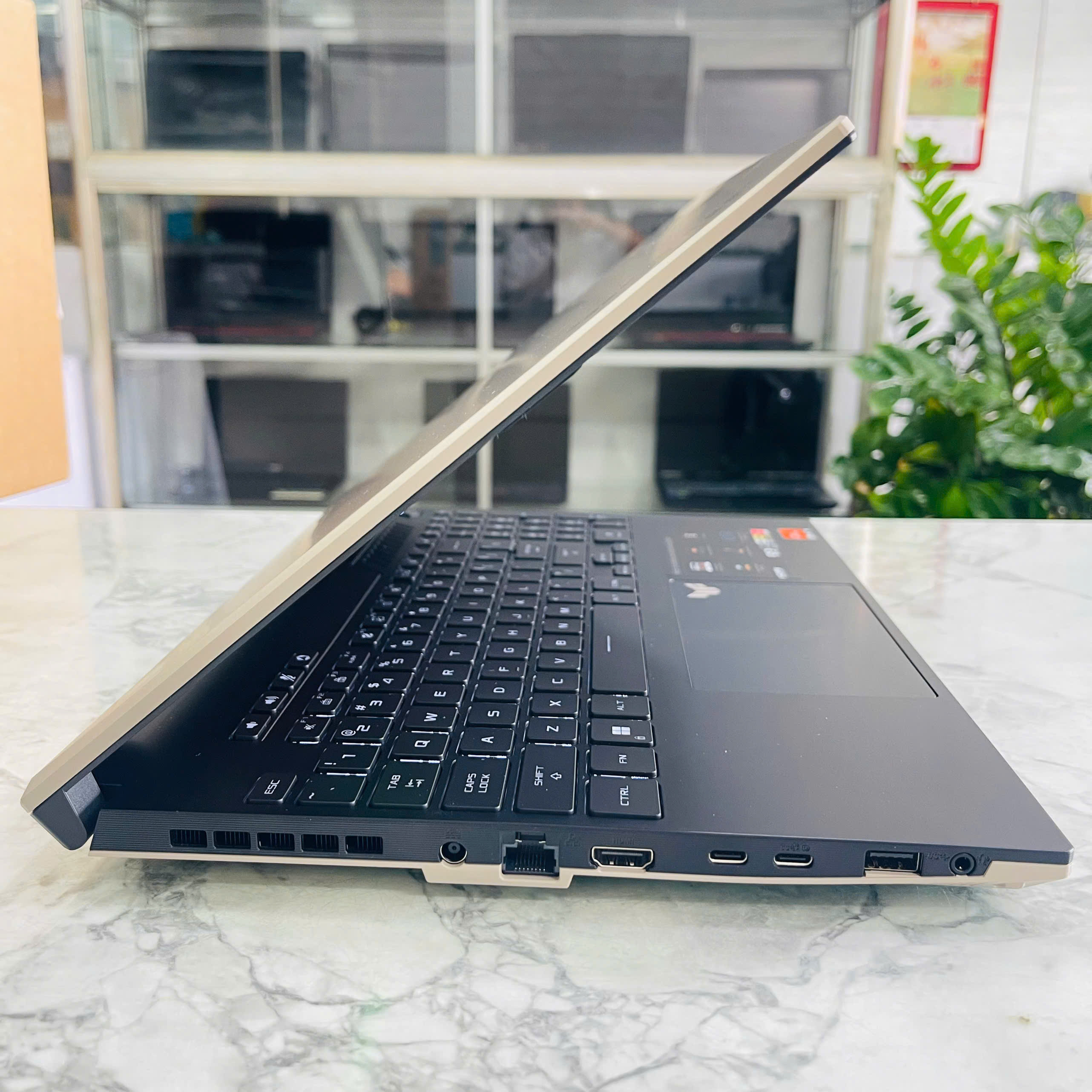 ASUS TUF A16 ADVANTAGE EDITION FA617XT (MÁY NEW OPEN BOX)  RYZEN 9 7940HS RAM 16GB SSD 1T VGA  RADEON™ RX 7700S 8G MÀN HÌNH : 16 INCH QHD 240Hz, 100% sRGB