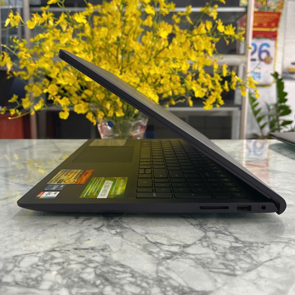 Dell Inspiron 15 3520 (BẢO HÀNH HÃNG) Core I5-1235U RAM 16GB SSD 512GB Màn Hình 15.6 Inch FHD IPS 