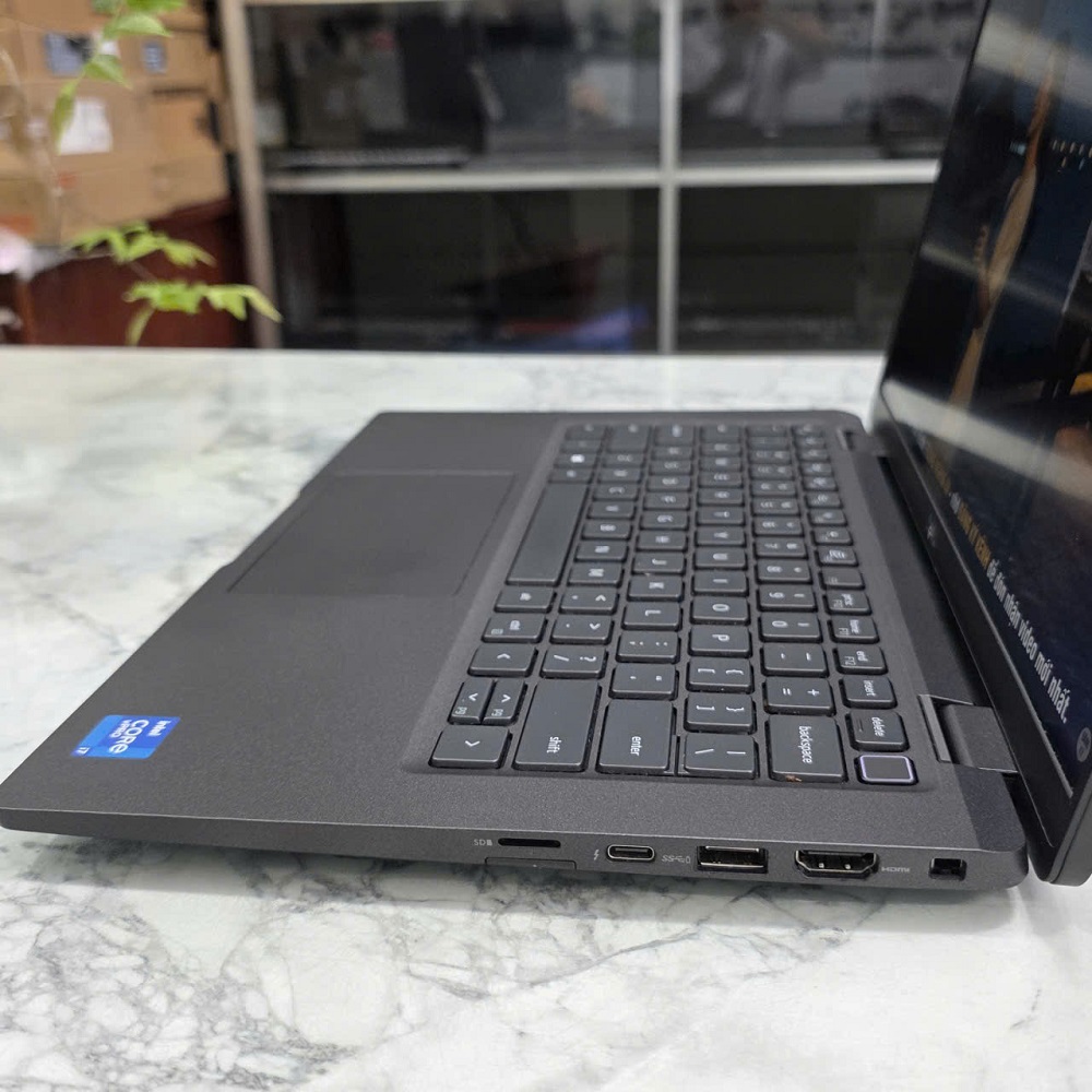Dell Latitude 7420 CORE™ I7-1185G7 RAM 16GB SSD 256GB MÀN HÌNH : 14.0''Inch Fhd IPS