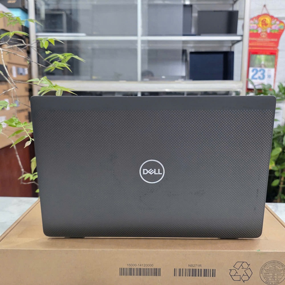 Dell Latitude 7420 CORE™ I7-1185G7 RAM 16GB SSD 256GB MÀN HÌNH : 14.0''Inch Fhd IPS