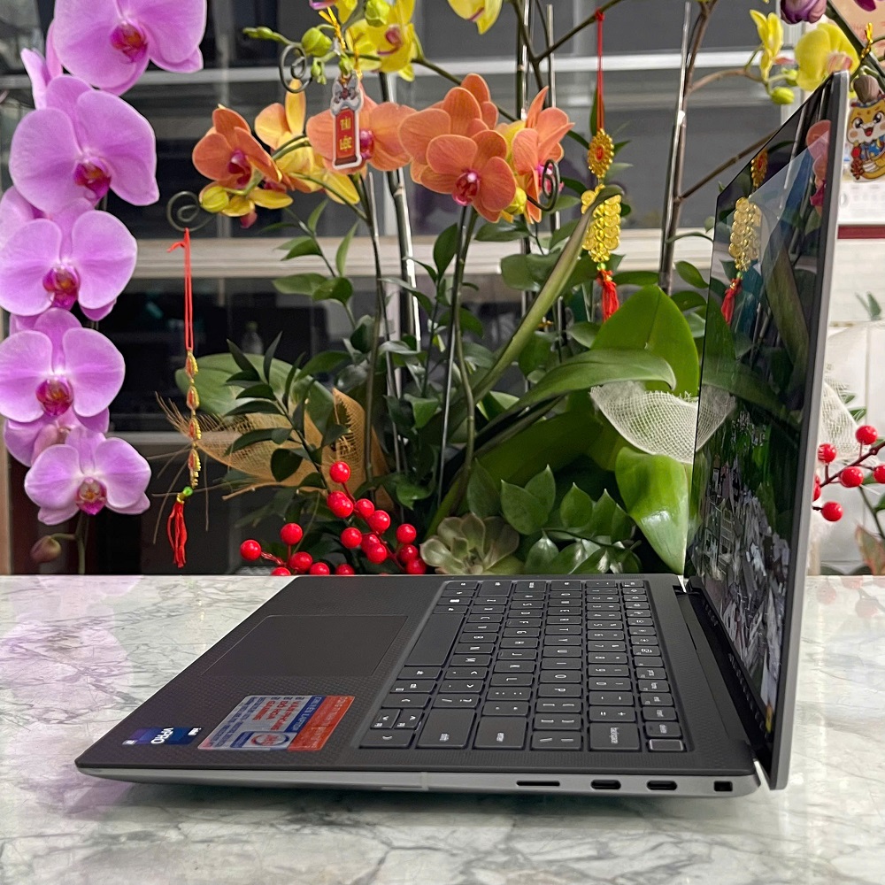 Dell Precision 5480 ( Máy LikeNew-CHUYÊN ĐỒ HỌA GIÁ RẺ )Core I7-13800H RAM 32GB SSD 512GB RTX A1000 6GB MÀN HÌNH : 14″ FHD IPS 60Hz
