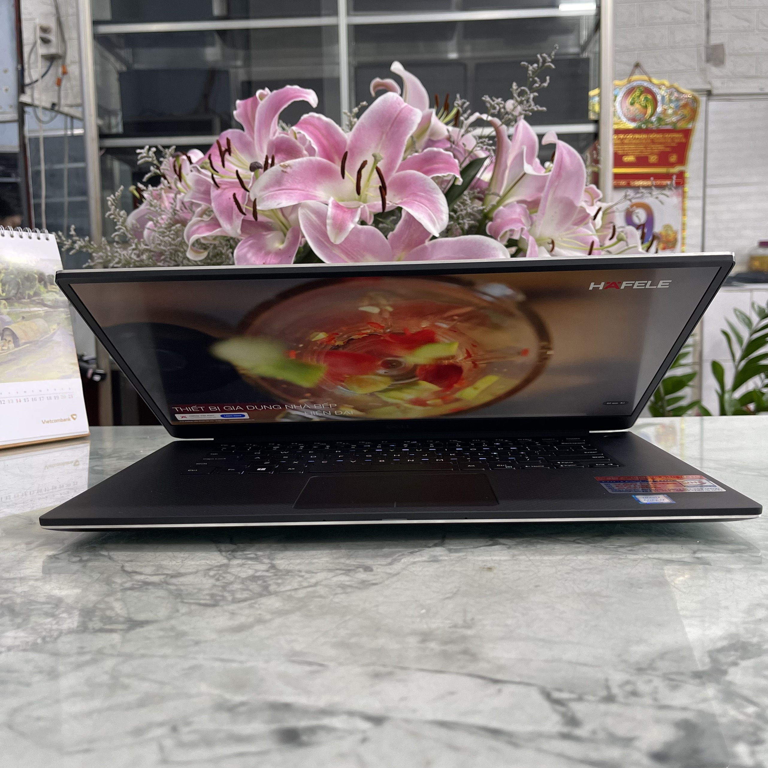 Dell Precision 5530 Core I7-8850H Ram 16gb Ssd 512gb NVidia Quadro P1000 Màn hình 15.6 FHD