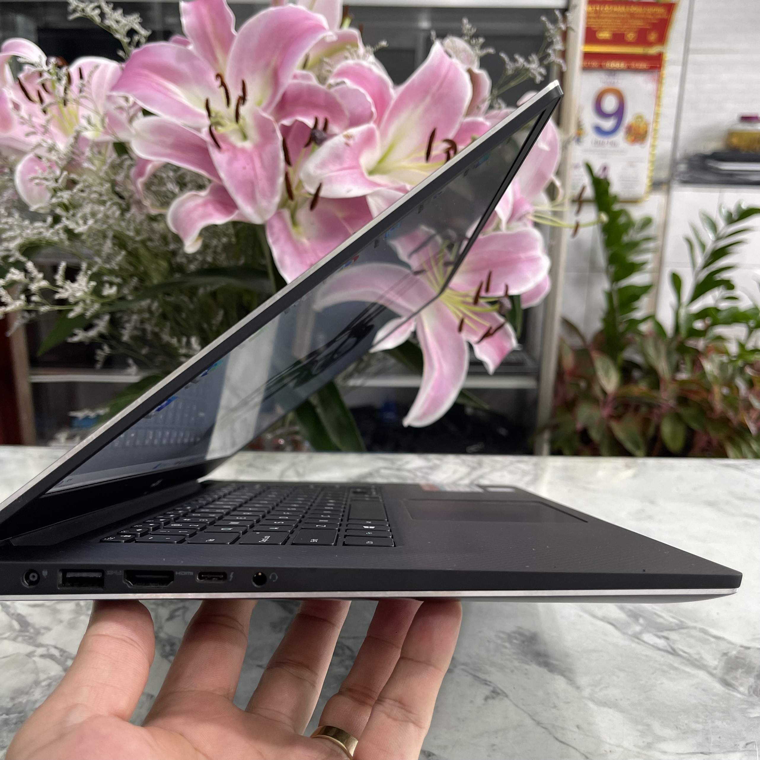 Dell Precision 5530 Core I7-8850H Ram 16gb Ssd 512gb NVidia Quadro P1000 Màn hình 15.6 FHD