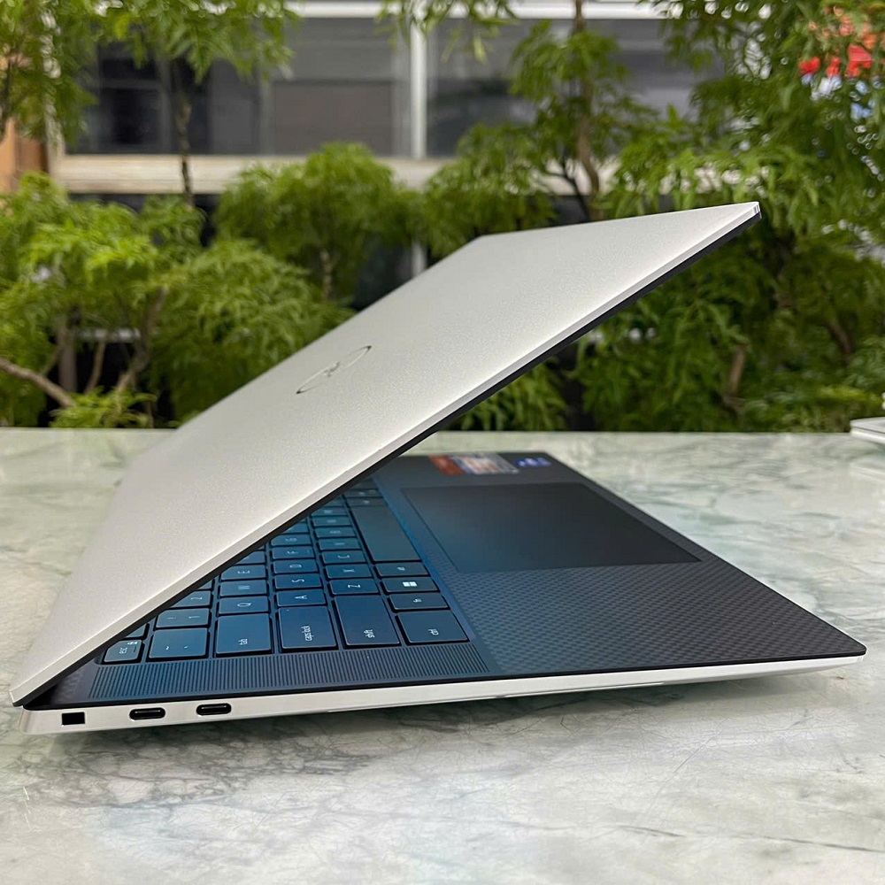 DELL XPS 15 9520 Máy LikeNew CORE I7-12700H RAM 16GB SSD 512GB RTX3050 (4GB GDDR6) MÀN HÌNH : 15.6’’ Inch FHD+ 