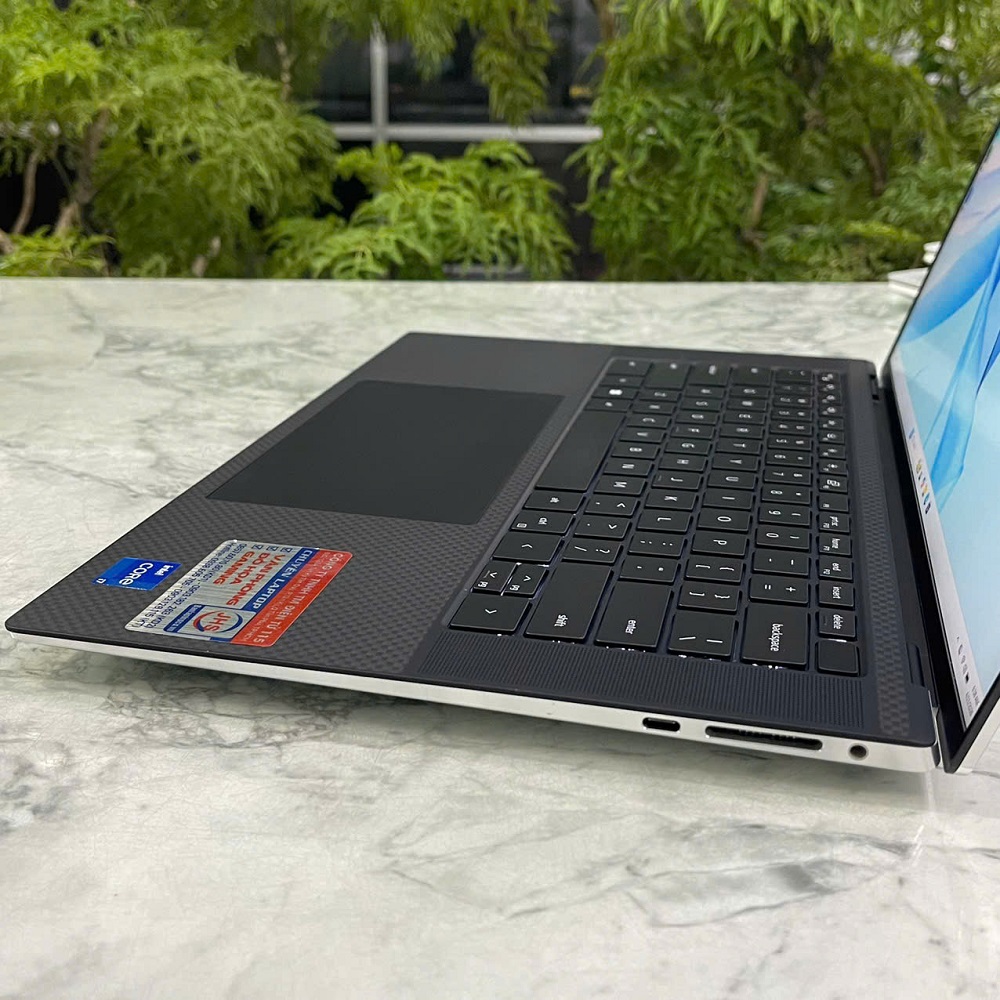 DELL XPS 15 9520 Máy LikeNew CORE I7-12700H RAM 16GB SSD 512GB RTX3050 (4GB GDDR6) MÀN HÌNH : 15.6’’ Inch FHD+ 