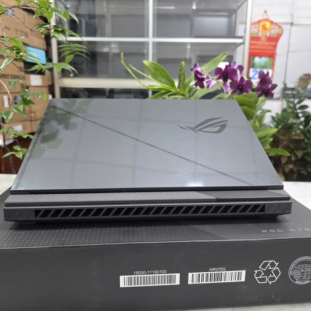 Gaming - Đồ Họa ASUS ROG Strix G16 G614JU-N3777W Máy LikeNew CORE I7-13650HX RAM 16GB SSD 512GB RTX 4050 6GB MÀN HÌNH : 16"WUXGA 165hz