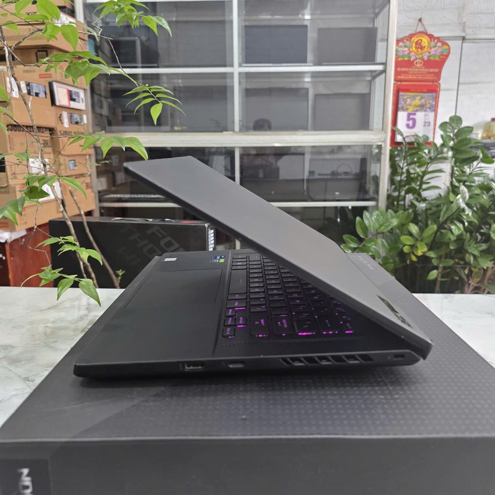 Gaming - Đồ Họa Asus ROG Zephyrus M16 GU603ZW CORE I9-12900H RAM 16GB SSD 512GB RTX 3070 Ti 8GB GDDR6 MÀN HÌNH : 16.0'' Inch WQXGA 165Hz