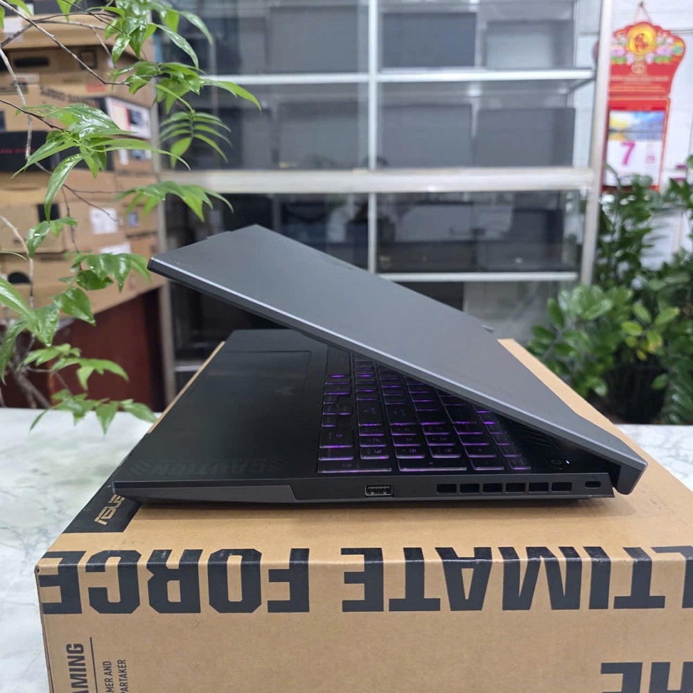 Gaming - Đồ Họa ASUS TUF A15 FA507NV-LP061W RYZEN 7-7735HS RTX 4060 8GB GDDR6 RAM 16GB SSD 512GB MÀN HÌNH :15.6Inch IPS 144Hz 