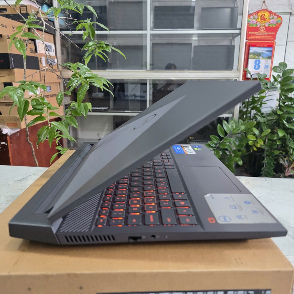 Gaming - Đồ Họa DELL G15 5511 CORE I7-11800H RAM 8GB SSD 512GB RTX 3050 4GB MÀN HÌNH : 15.6 Inch IPS 120Hz