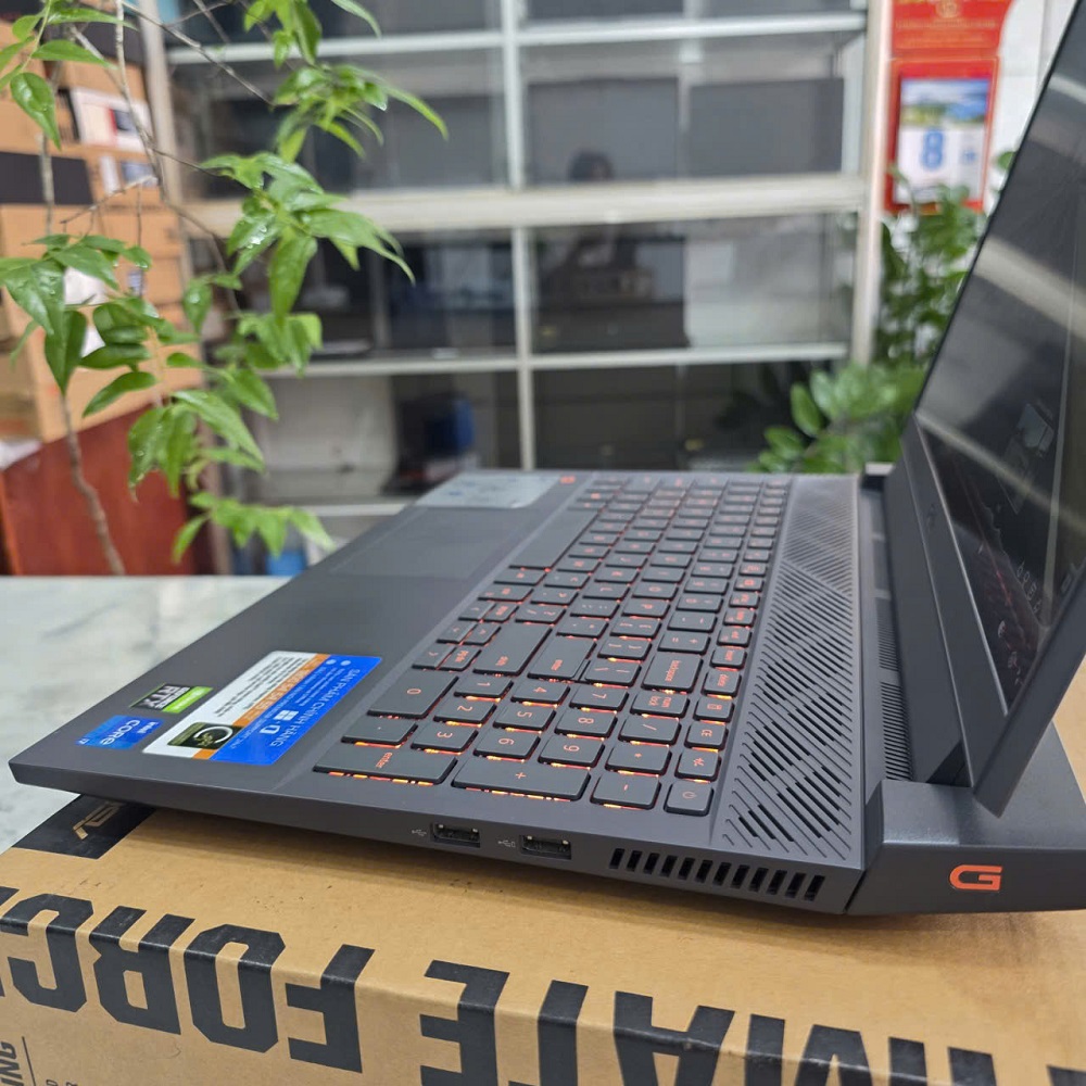 Gaming - Đồ Họa DELL G15 5511 CORE I7-11800H RAM 8GB SSD 512GB RTX 3050 4GB MÀN HÌNH : 15.6 Inch IPS 120Hz