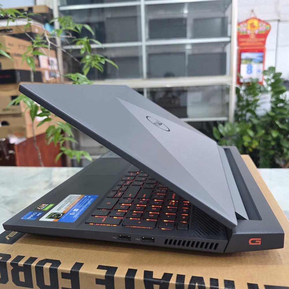 Gaming - Đồ Họa DELL G15 5511 CORE I7-11800H RAM 8GB SSD 512GB RTX 3050 4GB MÀN HÌNH : 15.6 Inch IPS 120Hz