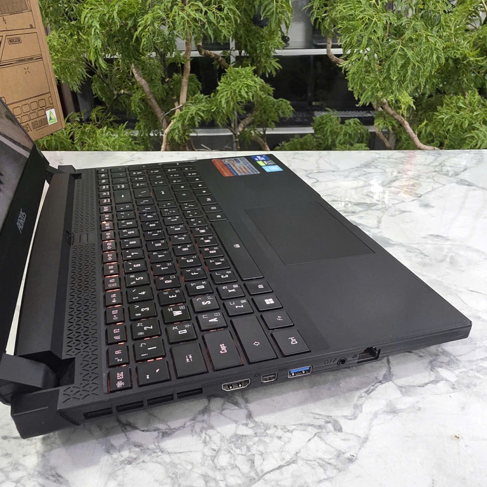 Gaming - Đồ Họa Gigabyte AORUS 5 SE4 CORE I7-12700H RAM 16GB SSD 512GB RTX 3070 8GB MÀN HÌNH : 15.6 Inch FHD IPS 240Hz 