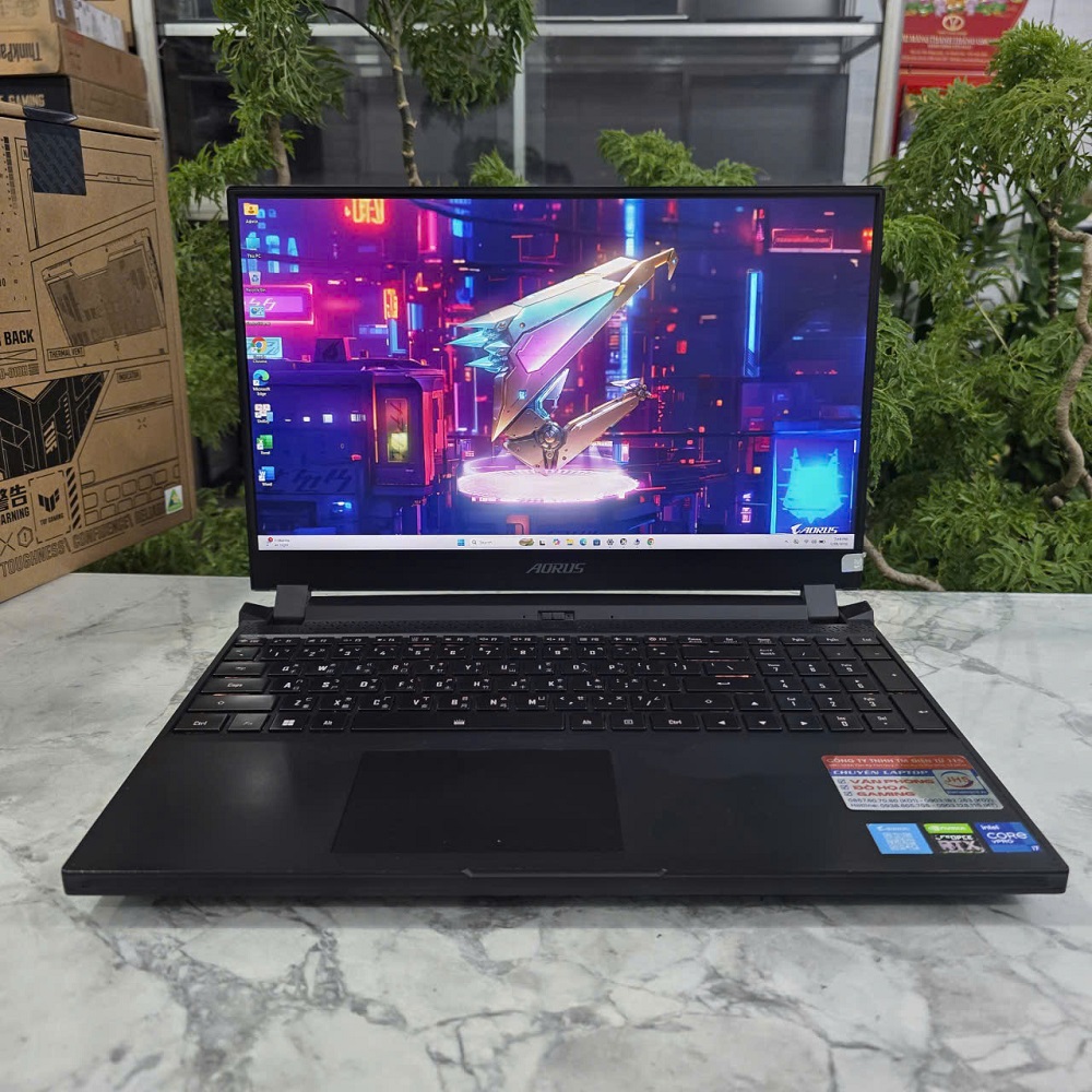 Gaming - Đồ Họa Gigabyte AORUS 5 SE4 CORE I7-12700H RAM 16GB SSD 512GB RTX 3070 8GB MÀN HÌNH : 15.6 Inch FHD IPS 240Hz 