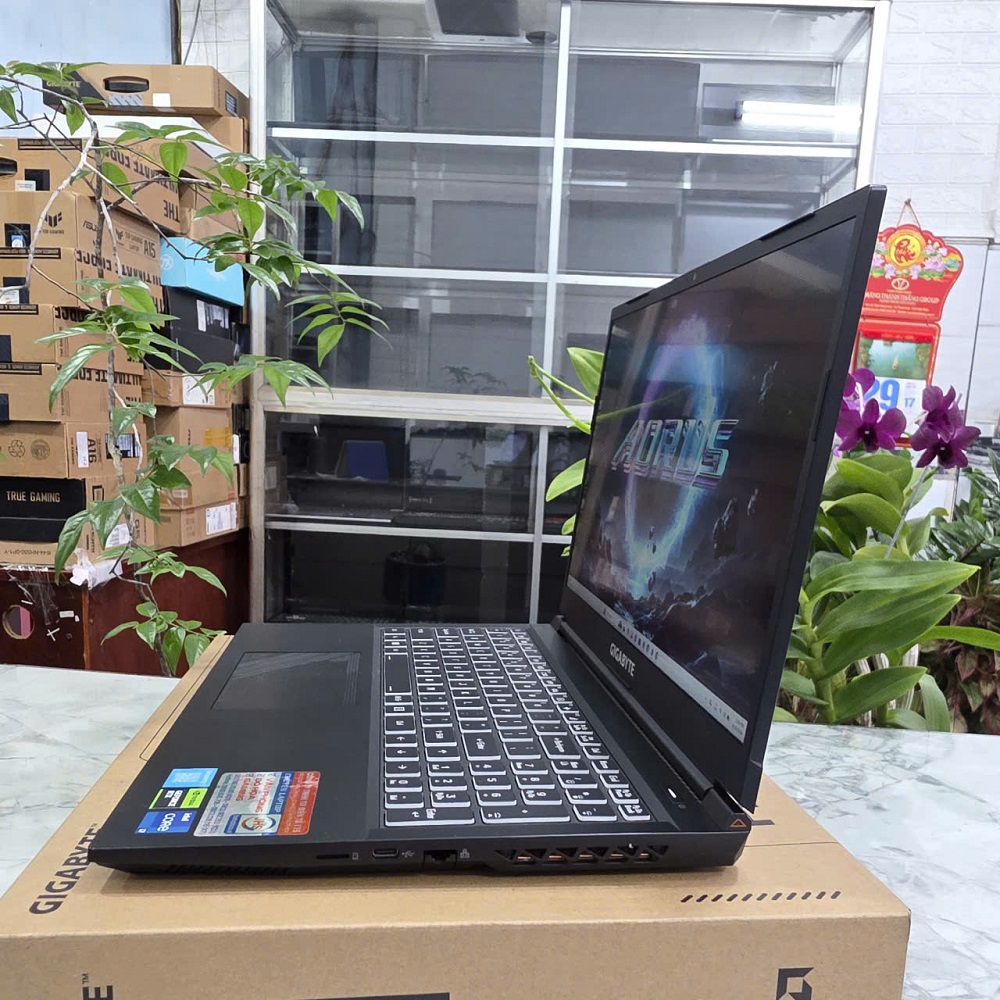 Gaming - Đồ Họa Gigabyte G5 KF5-AX211NGW CORE I7-12650H RAM 16GB SSD 512GB RTX 4060 8GB GDDR6 MÀN HÌNH : 15.6''Inch 144Hz 