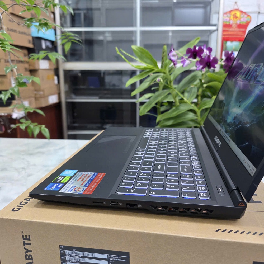 Gaming - Đồ Họa Gigabyte G5 KF5-AX211NGW CORE I7-12650H RAM 16GB SSD 512GB RTX 4060 8GB GDDR6 MÀN HÌNH : 15.6''Inch 144Hz 