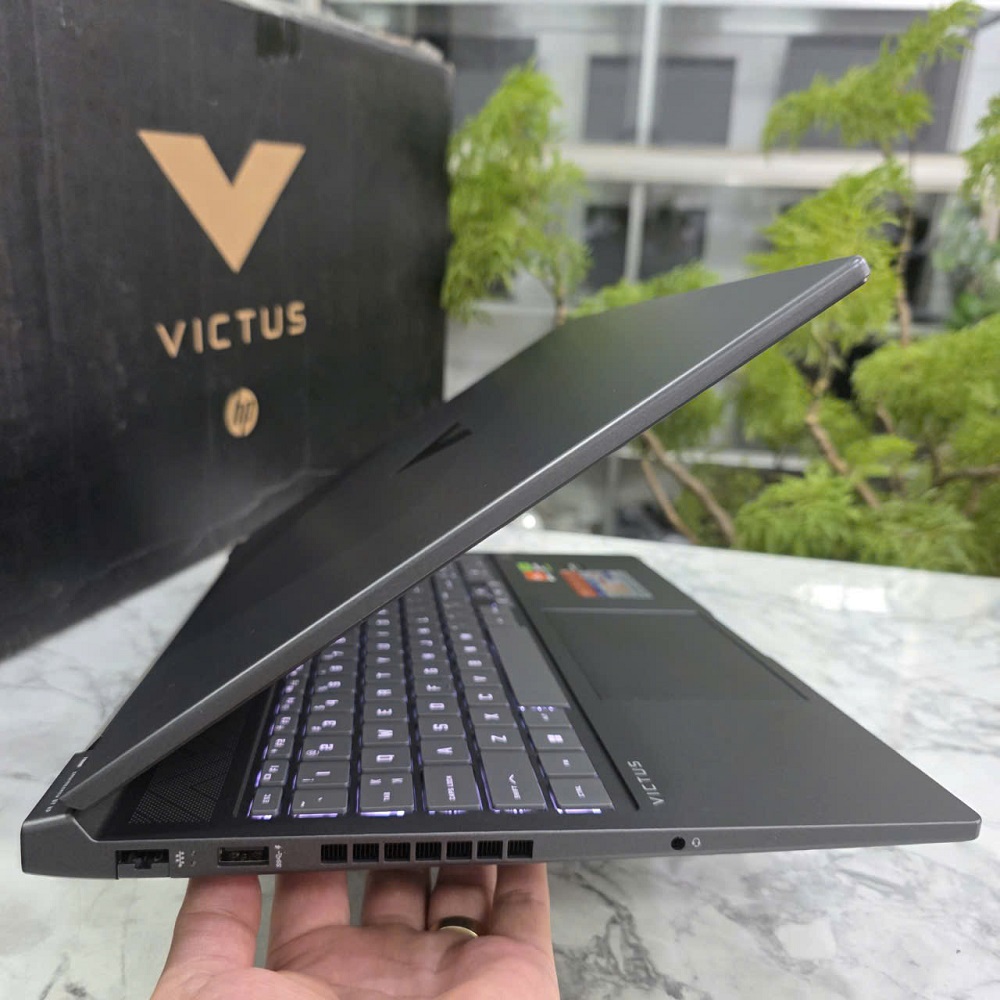 Gaming - Đồ Họa HP VICTUS 16-s0143AX Máy LikeNew Ryzen 7-7640HS RAM 16GB SSD 512GB RTX™ 4050 6GB MÀN HÌNH : 16.1 Inch FHD 144Hz 