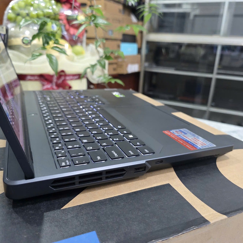 Gaming - Đồ Họa LENOVO LEGION 5 PRO R9000P ARX8 RYZEN 7 7945HX RAM 16GG SSD 1.000GB RTX™ 4060 8GB GDDR6 MÀN HÌNH : 16.0 Inch, 2.5K WQXGA 240Hz.