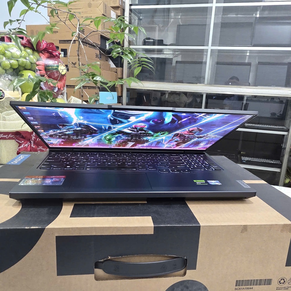 Gaming - Đồ Họa LENOVO LEGION 5 PRO R9000P ARX8 RYZEN 7 7945HX RAM 16GG SSD 1.000GB RTX™ 4060 8GB GDDR6 MÀN HÌNH : 16.0 Inch, 2.5K WQXGA 240Hz.