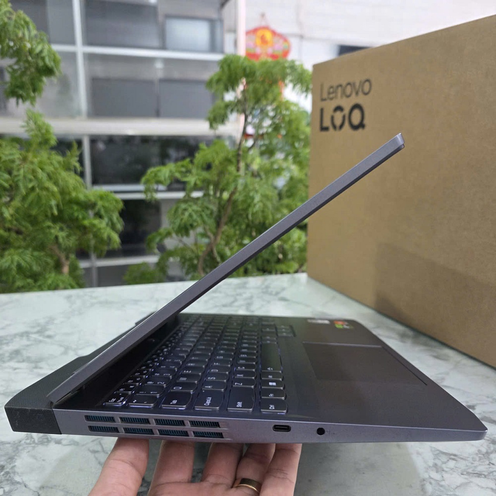 Gaming - Đồ Họa LENOVO LOQ 15APH8 RYZEN 7-7840HS RAM 16GB SSD 512GB RTX 4050 6GB GDDR6 MÀN HÌNH : 15.6 Inch IPS FHD 144Hz 100% sRGB