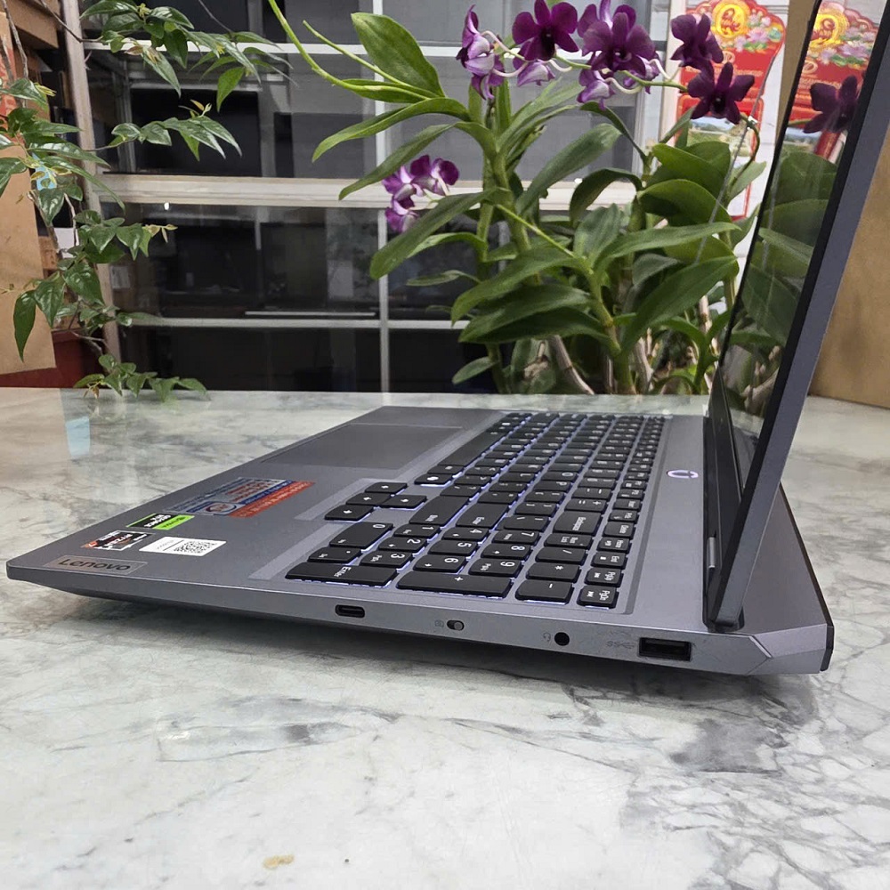 Gaming - Đồ Họa LENOVO LOQ 15ARP9 RYZEN 7-7435HS RAM 24GB SSD 512GB RTX 4060 Màn Hình 15.6 Inch IPS FHD 144Hz 100% sRGB