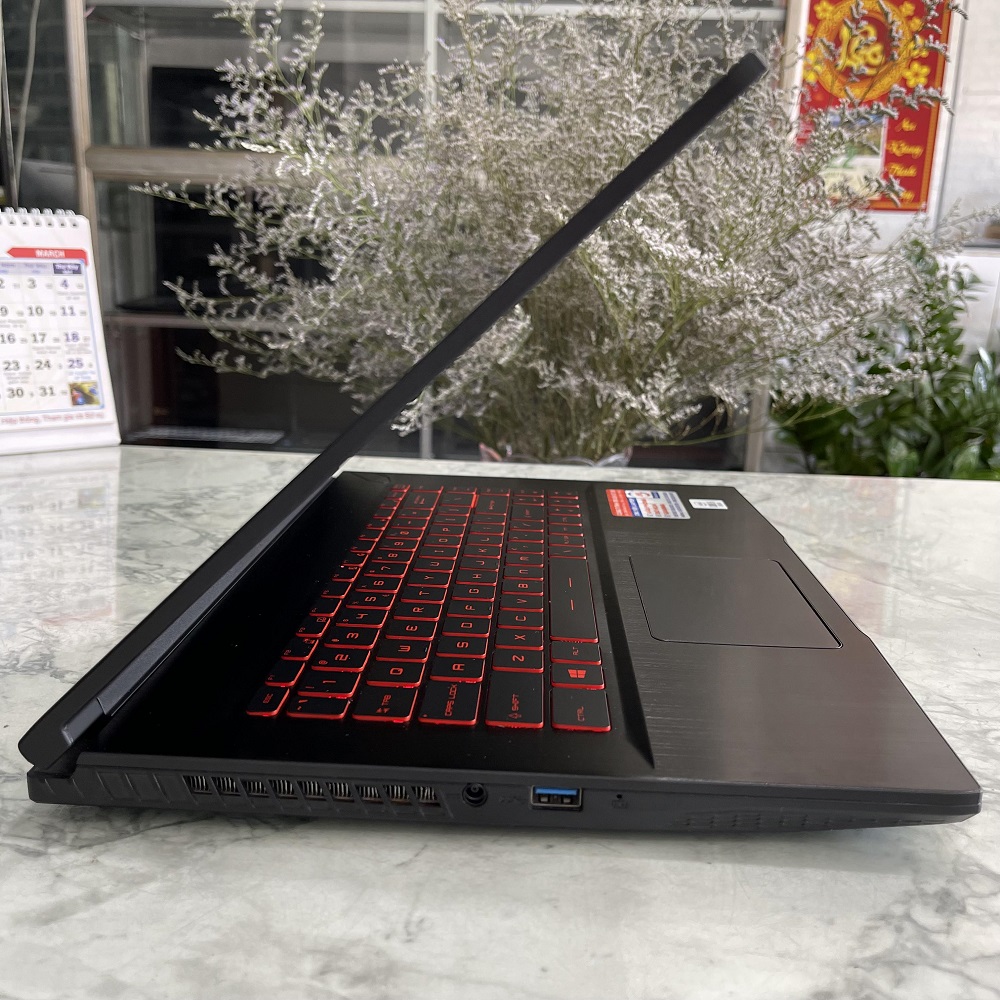 Gaming - Đồ Họa MSI GF63 Thin 10SC-255VN CORE I5-10300H RAM 16GB SSD 512GB GTX 1650 Max-Q 4GB MÀN HÌNH : 15.6 Inch 144Hz
