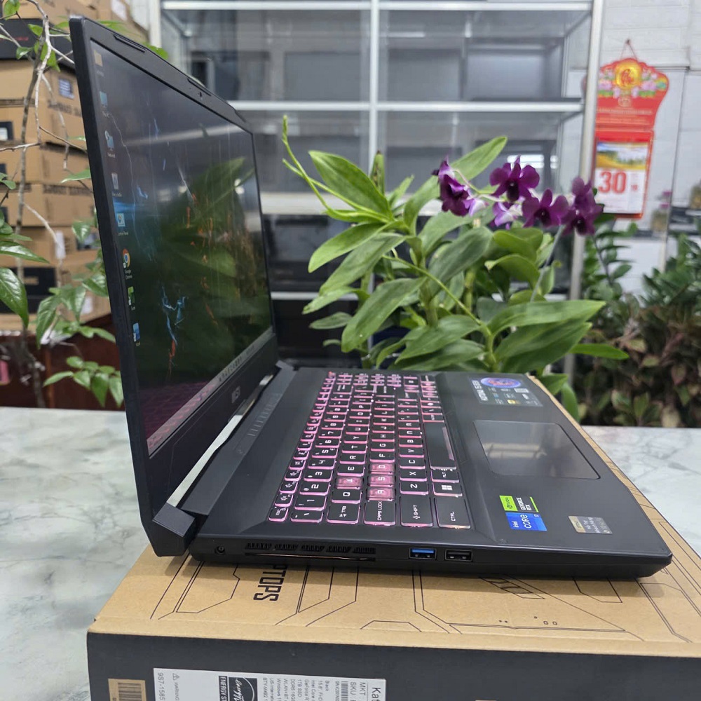 Gaming - Đồ Họa MSI Katana 15 B13VFK CORE I7-13620H RAM 16GB SSD 1.000GB RTX 4060 8GB GDDR6 MÀN HÌNH : 15.6 Inch 144Hz