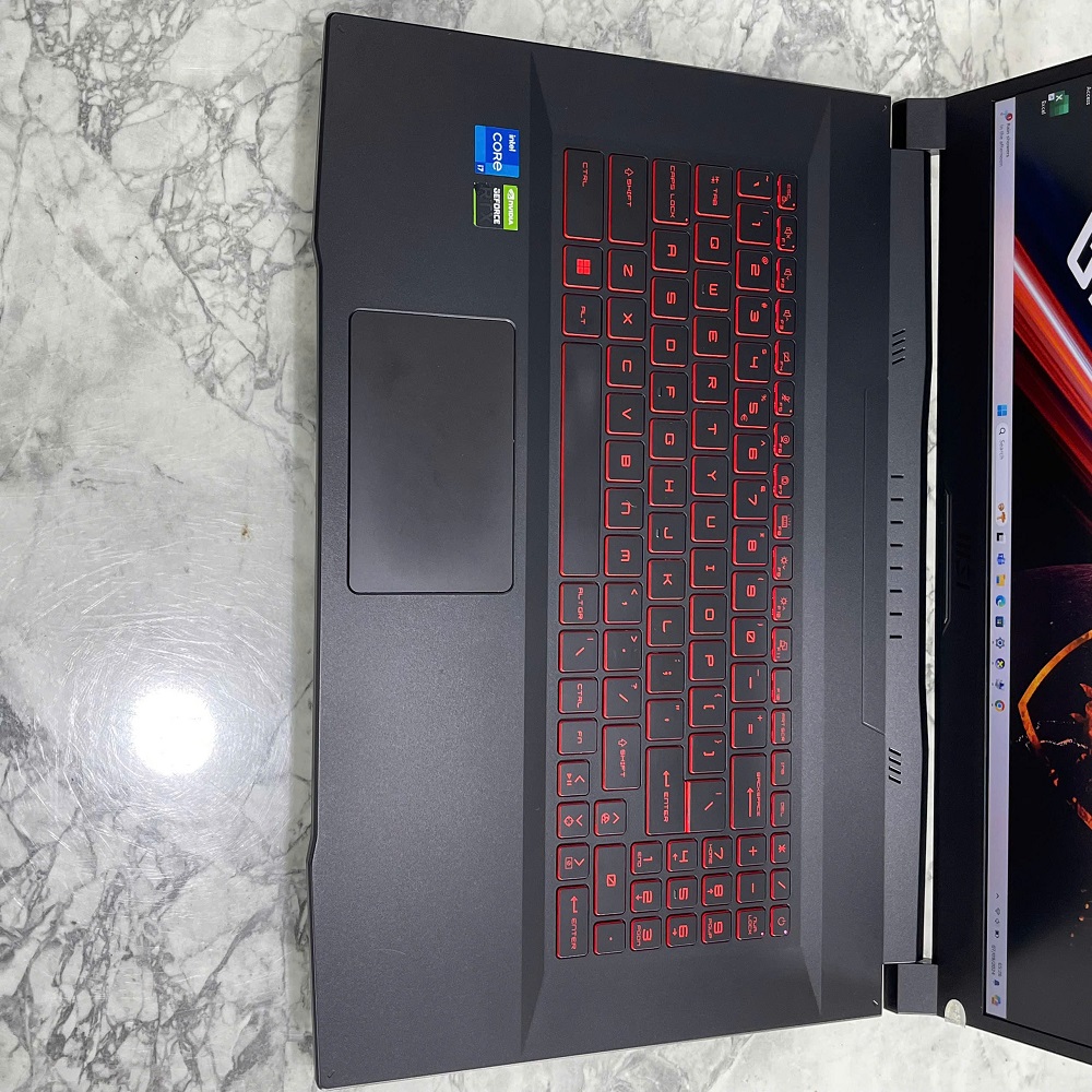 Gaming - Đồ Họa MSI Katana GF76 11UC-441VN CORE™ I7-11800H RAM 16GB SSD 512GB RTX™ 3050 4GB MÀN HÌNH : 17.3 Inch 144Hz