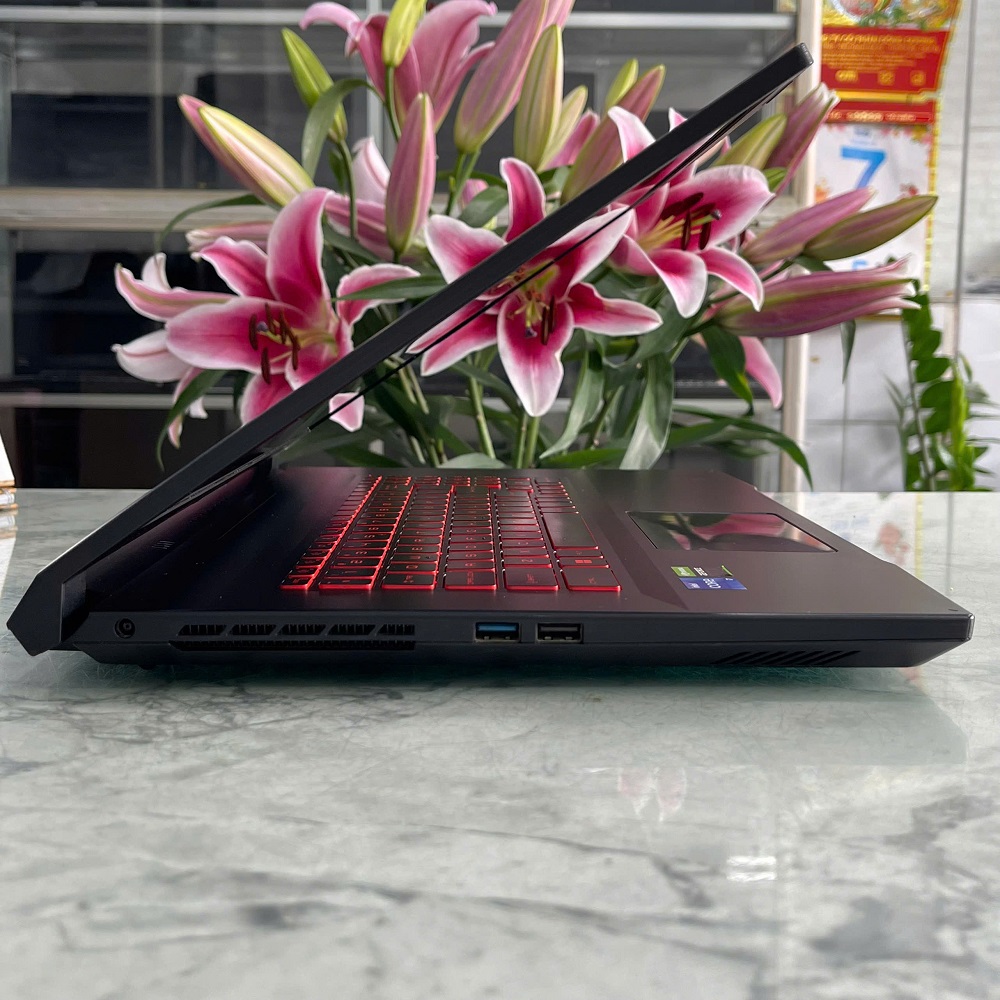 Gaming - Đồ Họa MSI Katana GF76 11UC-441VN CORE™ I7-11800H RAM 16GB SSD 512GB RTX™ 3050 4GB MÀN HÌNH : 17.3 Inch 144Hz