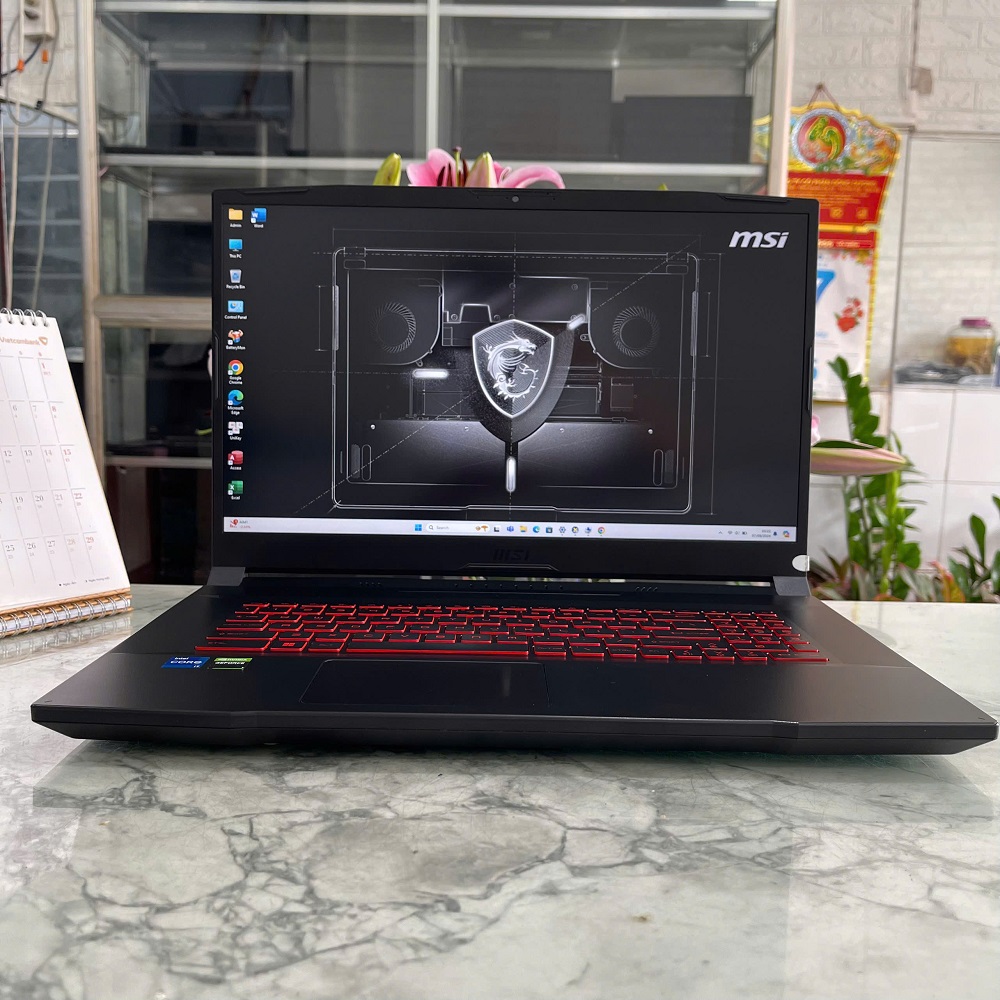 Gaming - Đồ Họa MSI Katana GF76 11UC-441VN CORE™ I7-11800H RAM 16GB SSD 512GB RTX™ 3050 4GB MÀN HÌNH : 17.3 Inch 144Hz