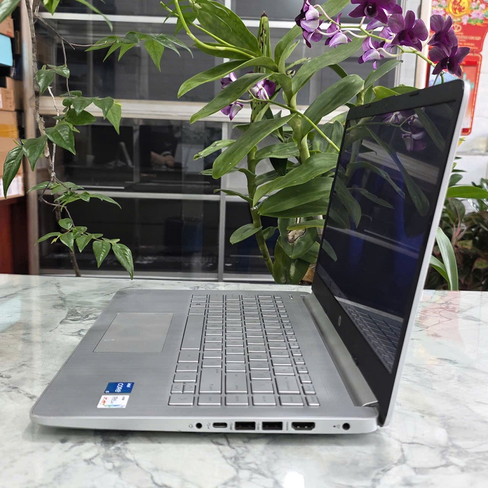 HP 14S-dq2016TU CORE I5-1135G7 RAM 8GB SSD 512Gb MÀN HÌNH : 14''HD