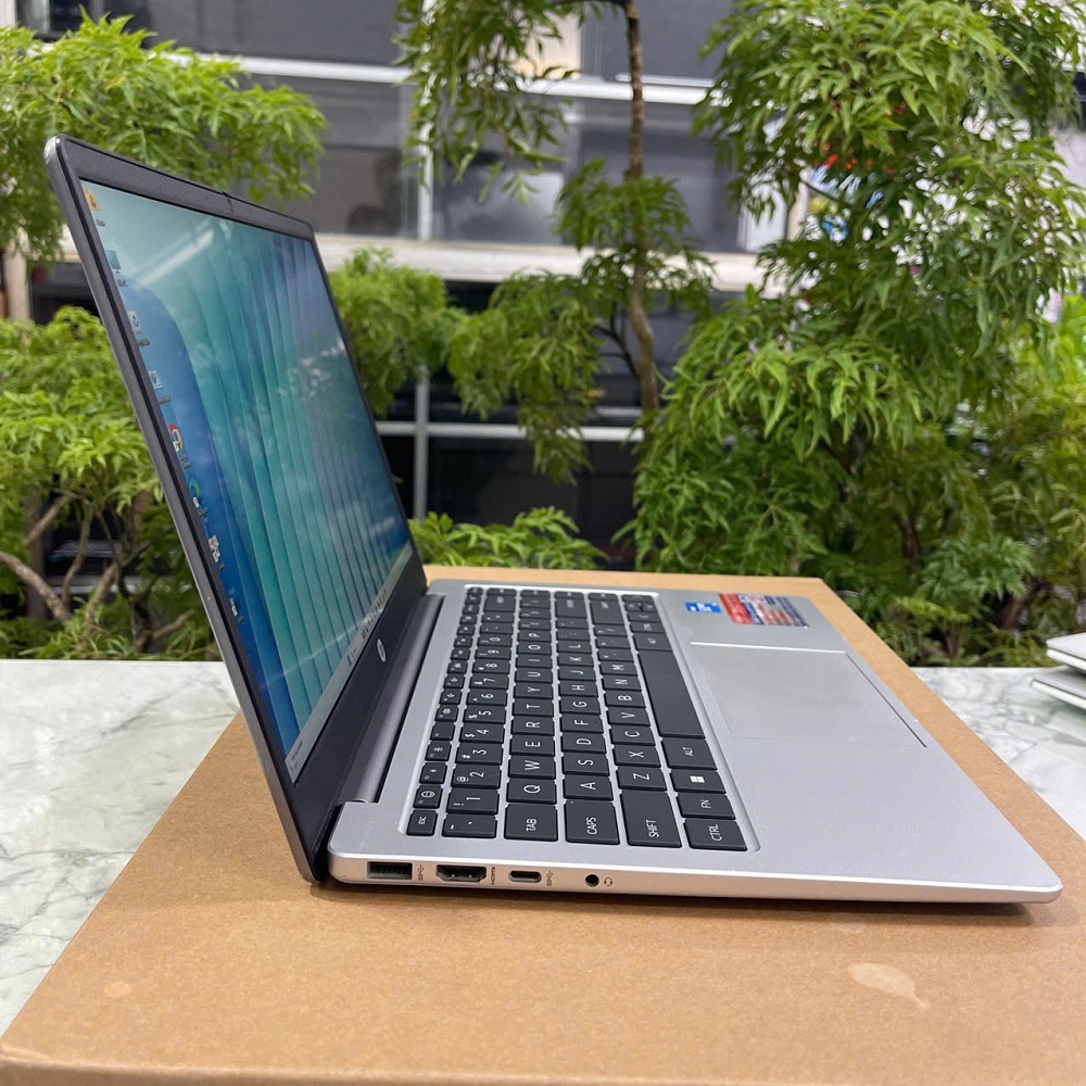 HP 245 G10 RYZEN 5 7520U RAM 8GB SSD 512GB MÀN HÌNH : 14"FHD IPS 