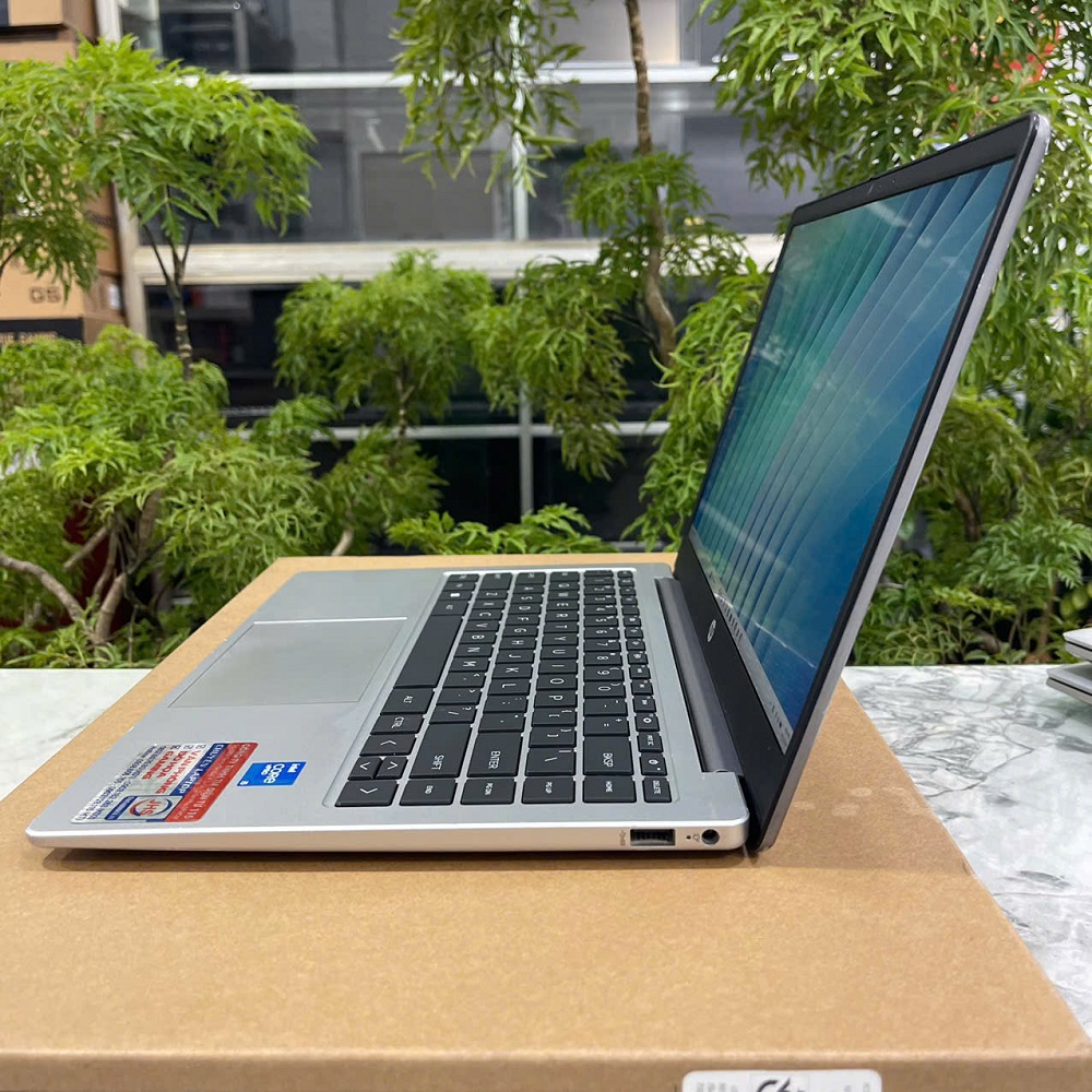 HP 245 G10 RYZEN 5 7520U RAM 8GB SSD 512GB MÀN HÌNH : 14"FHD IPS 