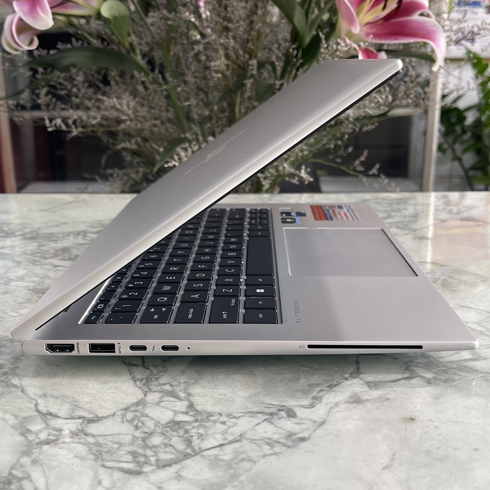 HP EliteBook 840 G8 (Máy LikeNew) CORE I7-1185G7 RAM 16GB SSD 256Gb Màn Hình 14″ IPS