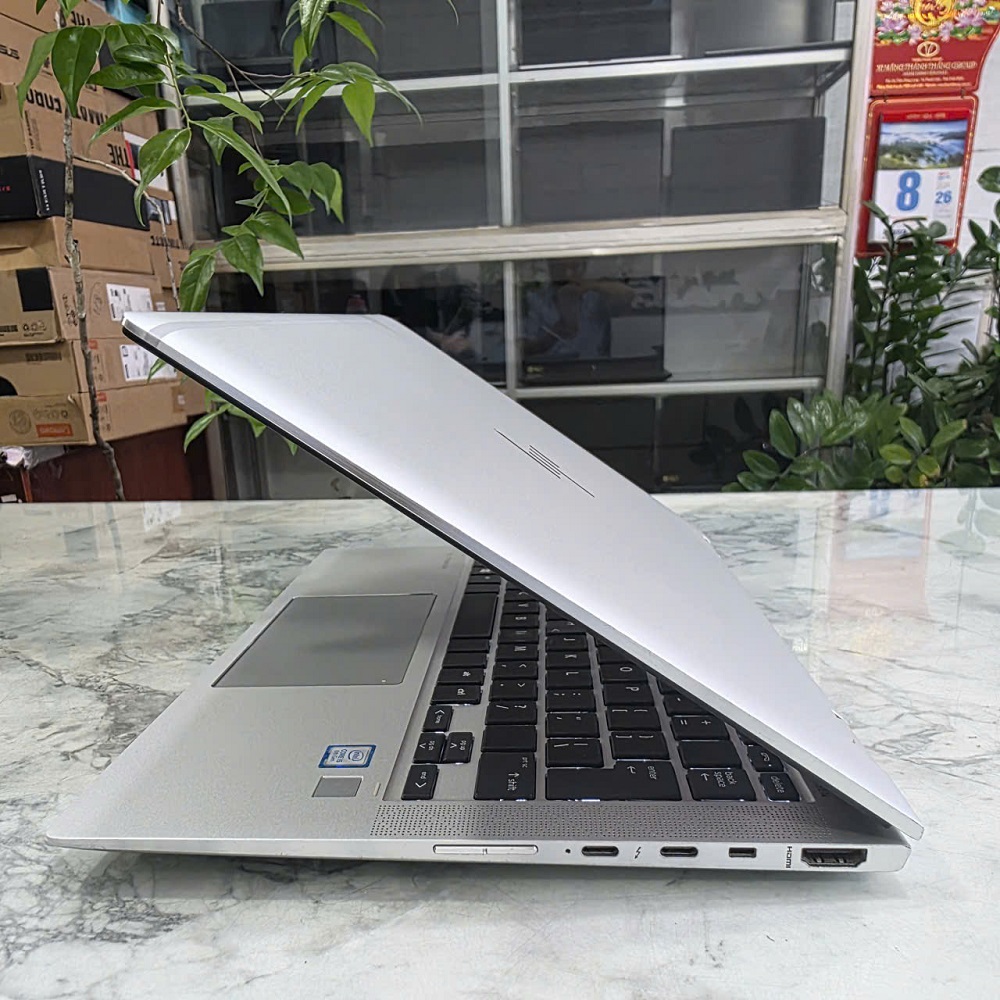 HP EliteBook X360 1030 G3 CORE I5-8250U RAM 8GB SSD 256GB MÀN HÌNH : 13.3INCH IPS TOUCH XOAY GẬP 360