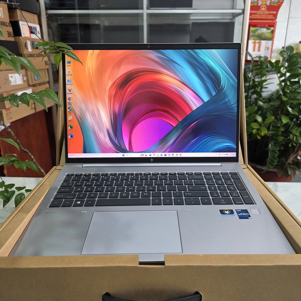 HP ZBOOK Firefly 16 G9 CORE I7 1265U RAM 16GB SSD 512GB NVIDIA T550 4GB MÀN HÌNH : 16 INCH WUXGA
