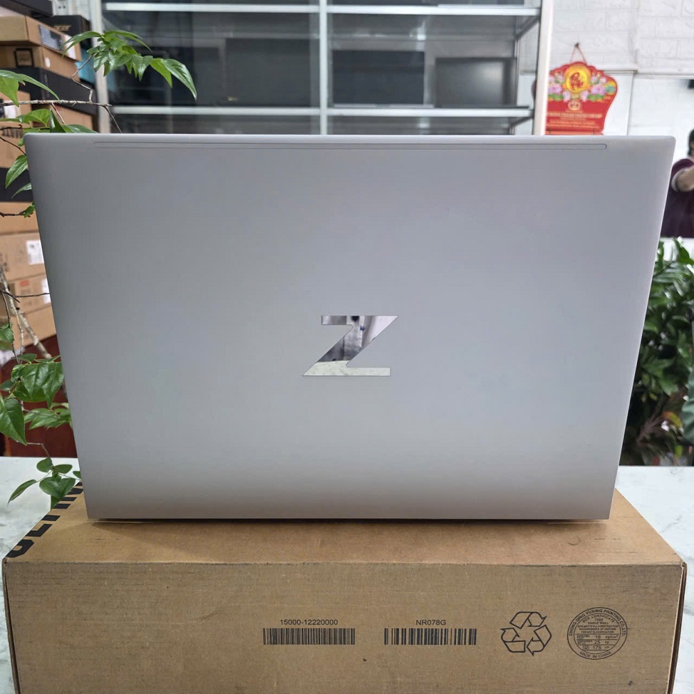 HP ZBOOK Firefly 16 G9 CORE I7 1265U RAM 16GB SSD 512GB NVIDIA T550 4GB MÀN HÌNH : 16 INCH WUXGA