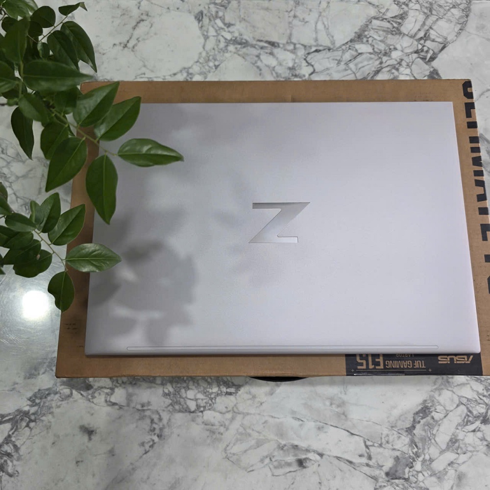 HP ZBOOK Firefly 16 G9 CORE I7 1265U RAM 16GB SSD 512GB NVIDIA T550 4GB MÀN HÌNH : 16 INCH WUXGA