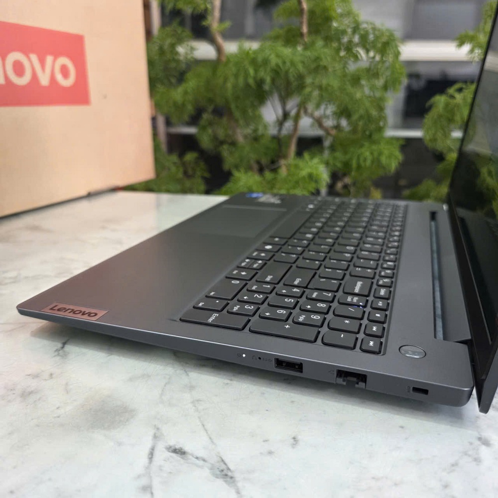 Lenovo V15 G5 IRL MÁY 99% - BẢO HÀNH HÃNG 2028 CORE I5-13420H RAM 16GB SSD 512GB MÀN HÌNH : 15.6 FullHD IPS 