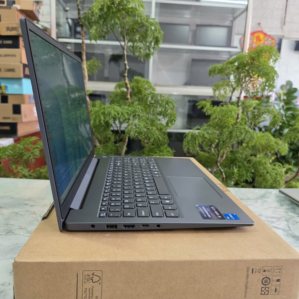 Lenovo V15 G5 IRL MÁY 99% - BẢO HÀNH HÃNG 2028 CORE I5-13420H RAM 16GB SSD 512GB MÀN HÌNH : 15.6 FullHD IPS 