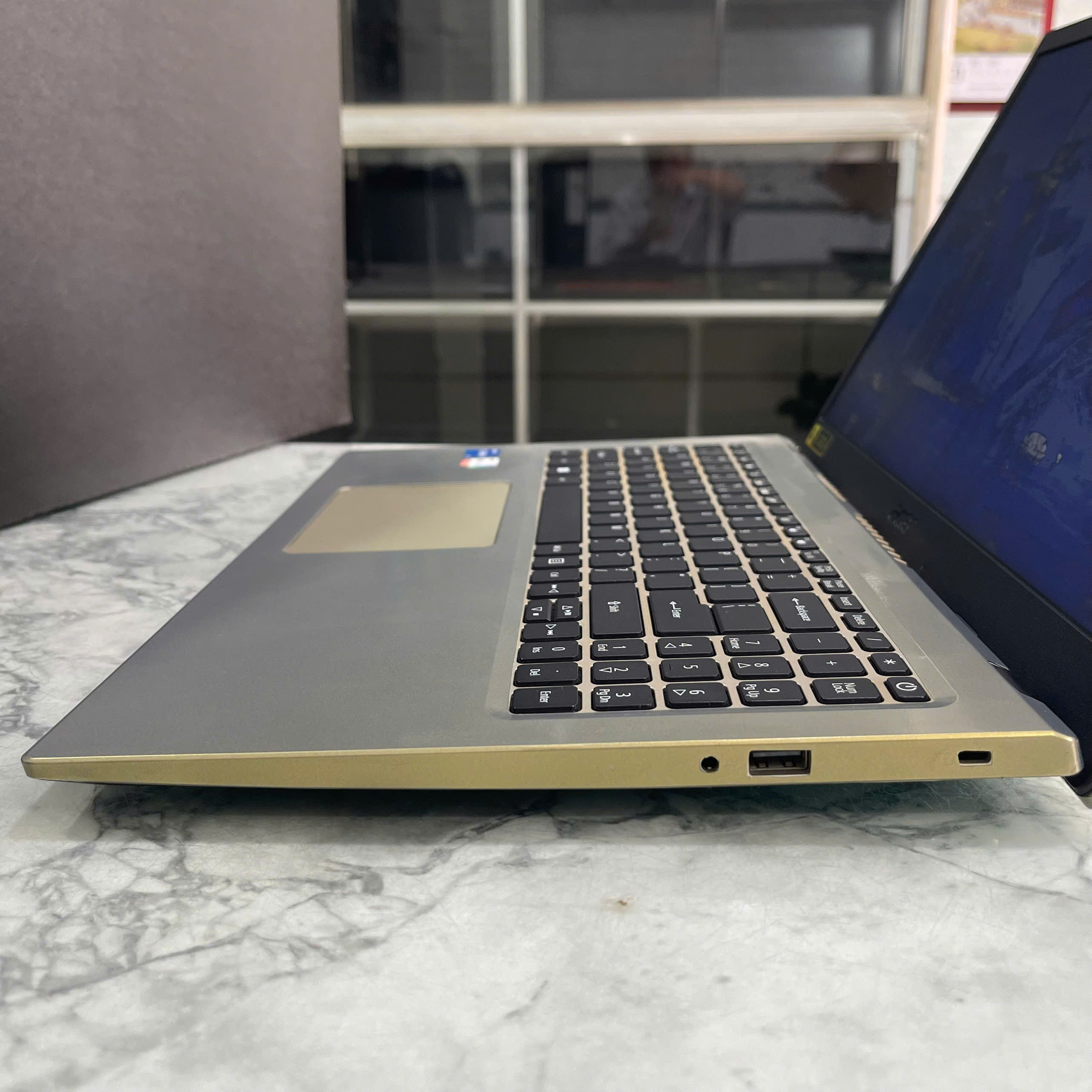 Acer Aspire 3 A315-58-589K Core I5-1135g7 Ram 12GB Ssd 256GB Và 500GB Hdd Màn hình : 15.6inch Full HD IPS 