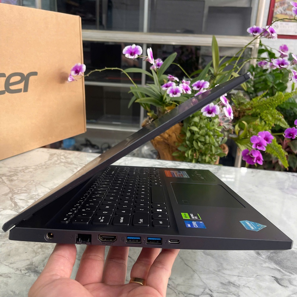  ACER Aspire 7 A715-76G-55T6 CORE I5-12450H SSD 512GB RAM 16GB RTX 2050 MÀN HÌNH : 15.6'' 144Hz