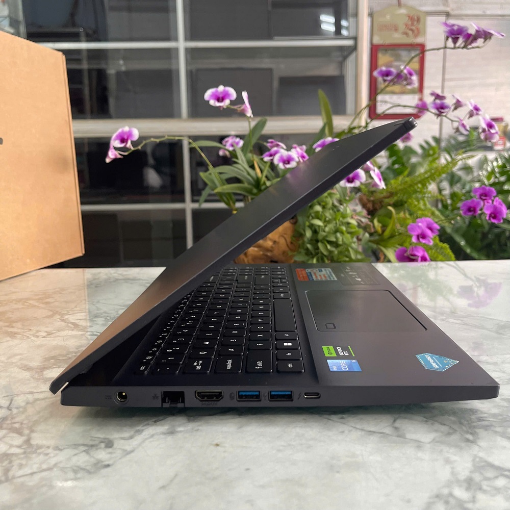  ACER Aspire 7 A715-76G-55T6 CORE I5-12450H SSD 512GB RAM 16GB RTX 2050 MÀN HÌNH : 15.6'' 144Hz