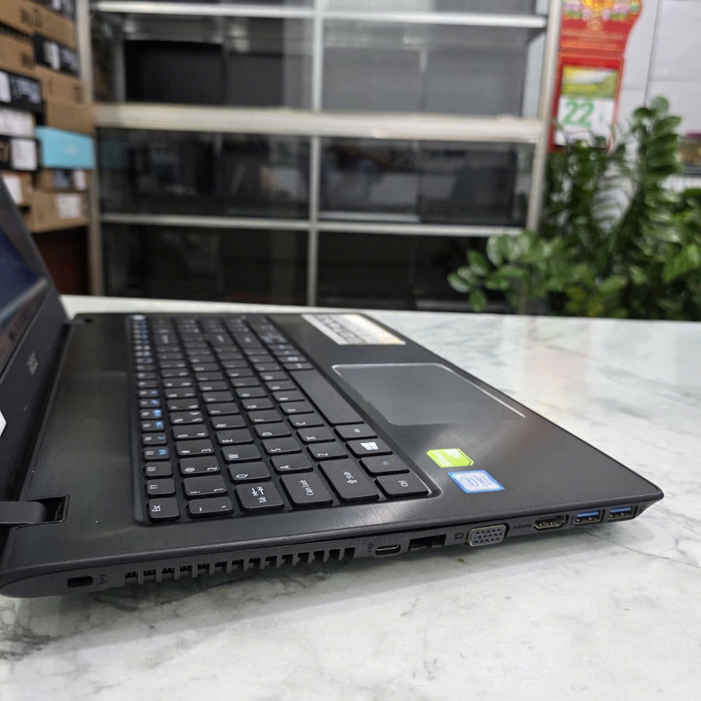Acer Aspire E5 576G CORE I7-8550U RAM 8GB SSD 128GB VÀ 1.000GB HDD NVIDIA Geforce MX130 2GB GDDR5 MÀN HÌNH : 15.6 Inch Fhd IPS