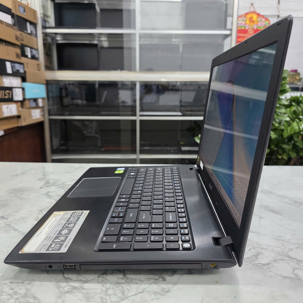 Acer Aspire E5 576G CORE I7-8550U RAM 8GB SSD 128GB VÀ 1.000GB HDD NVIDIA Geforce MX130 2GB GDDR5 MÀN HÌNH : 15.6 Inch Fhd IPS