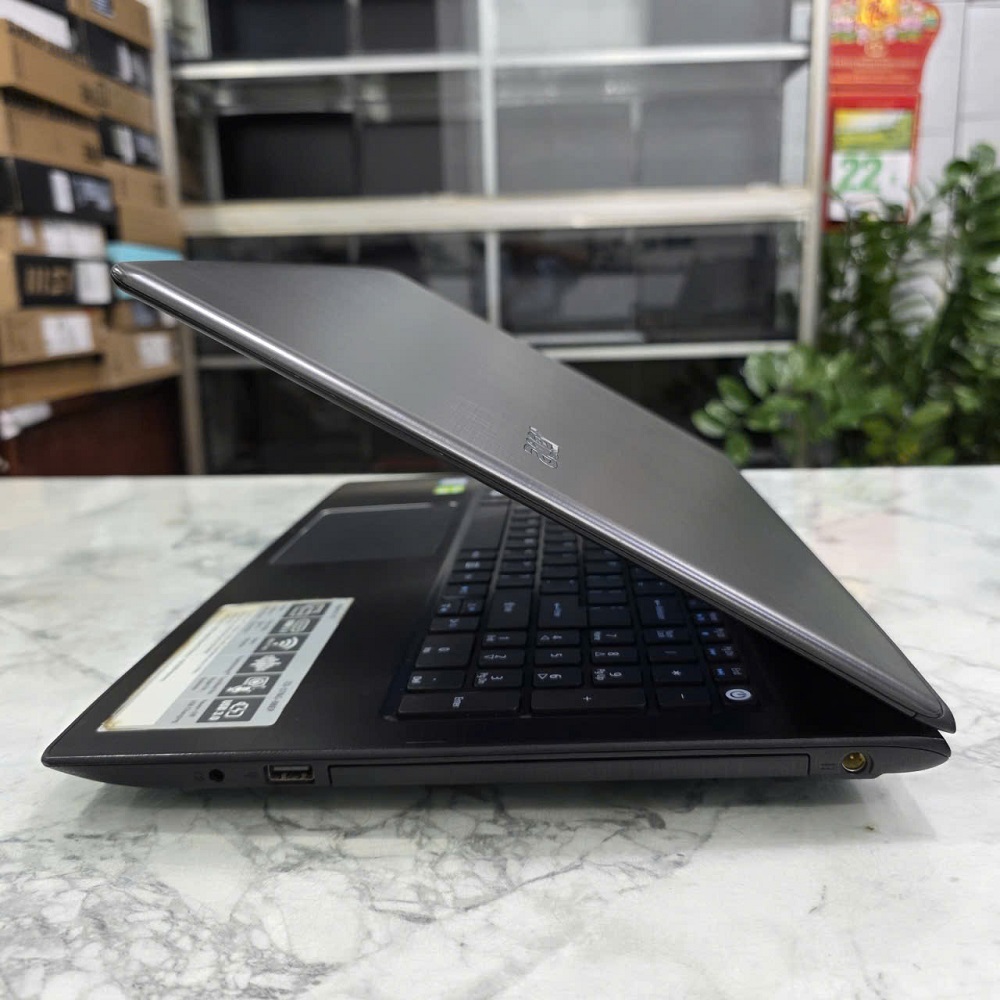 Acer Aspire E5 576G CORE I7-8550U RAM 8GB SSD 128GB VÀ 1.000GB HDD NVIDIA Geforce MX130 2GB GDDR5 MÀN HÌNH : 15.6 Inch Fhd IPS