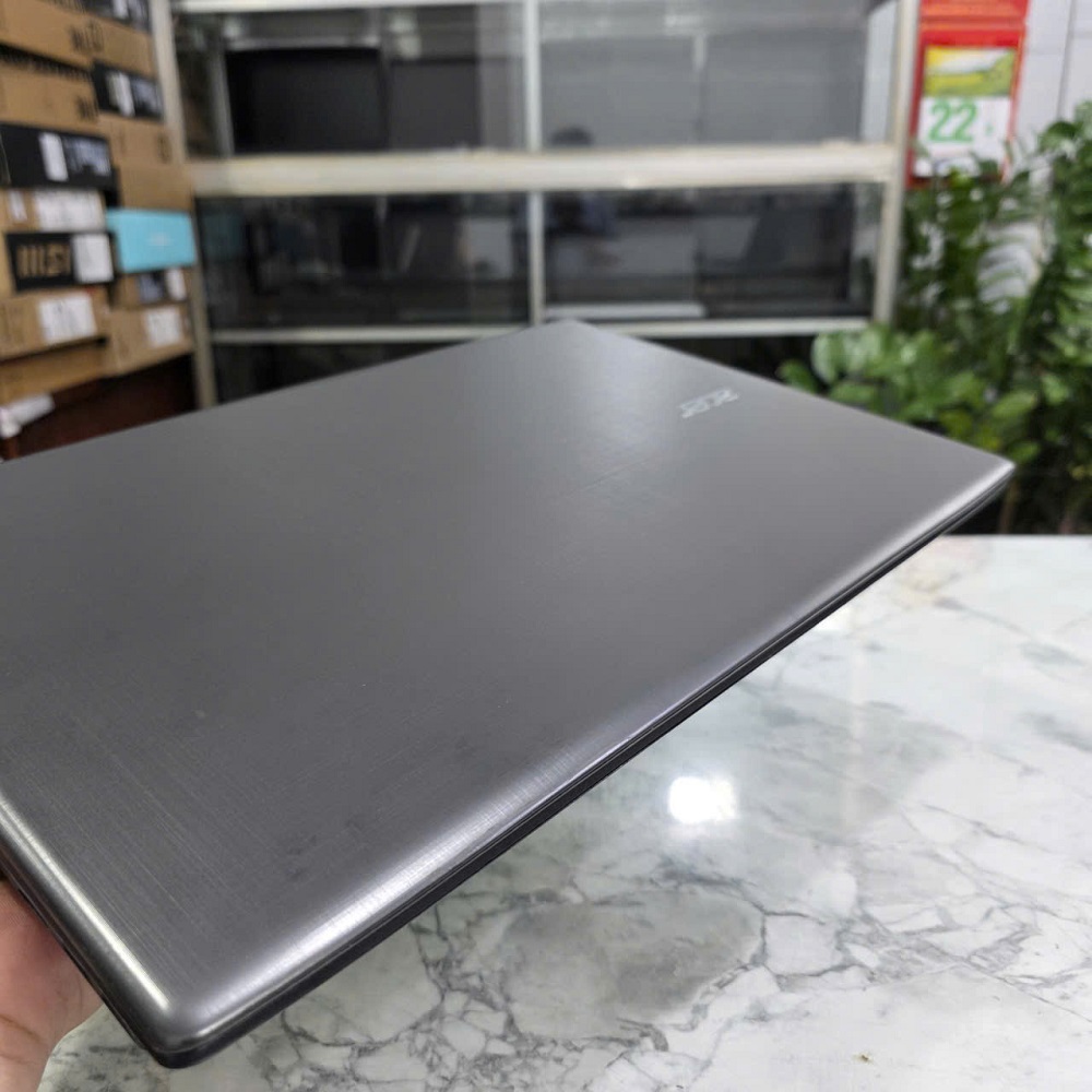 Acer Aspire E5 576G CORE I7-8550U RAM 8GB SSD 128GB VÀ 1.000GB HDD NVIDIA Geforce MX130 2GB GDDR5 MÀN HÌNH : 15.6 Inch Fhd IPS