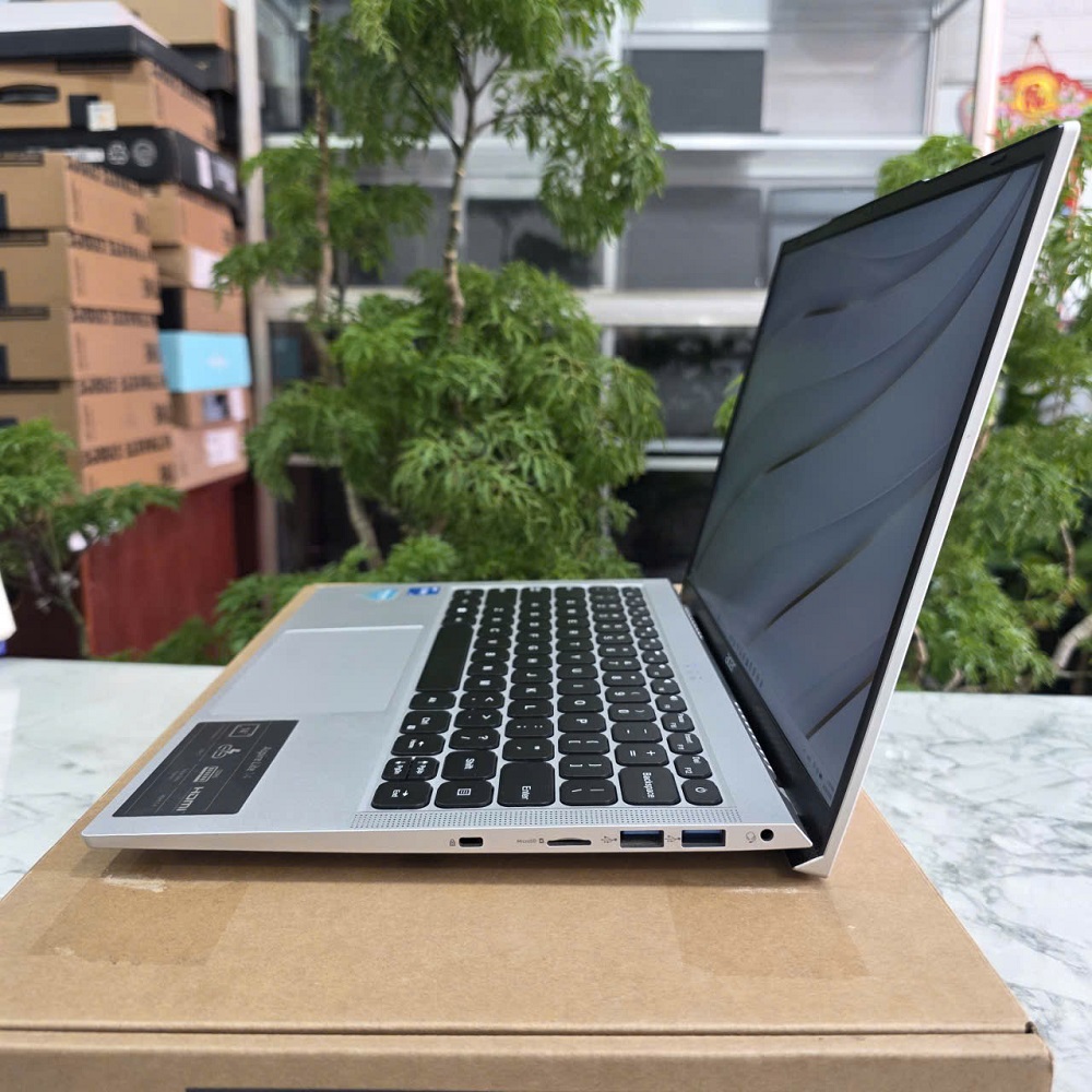 Acer Aspire Lite AL14-51M CORE I5-1235U RAM 8GB SSD 512GB MÀN HÌNH : 14 INCH WUXGA