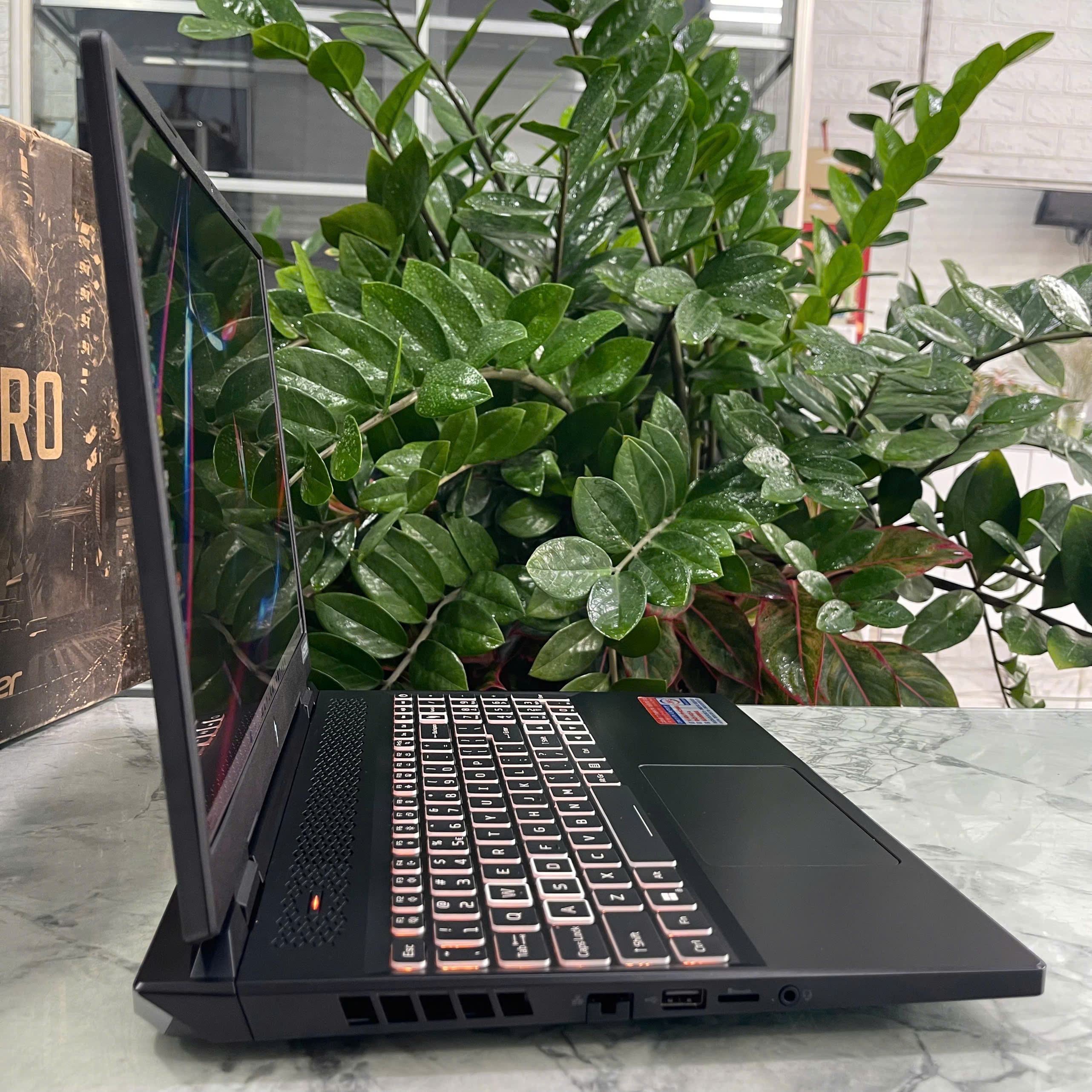 Acer Nitro 16 Phoenix AN16-41-R3NK (LikeNew-Full Box) Ryzen 5-7535HS  Ram 16GB  Ssd 2.000GB RTX 4050 6GB, Màn hình : 16 Inch WUXGA 165Hz ,sRGB 100%, 400 nits 
