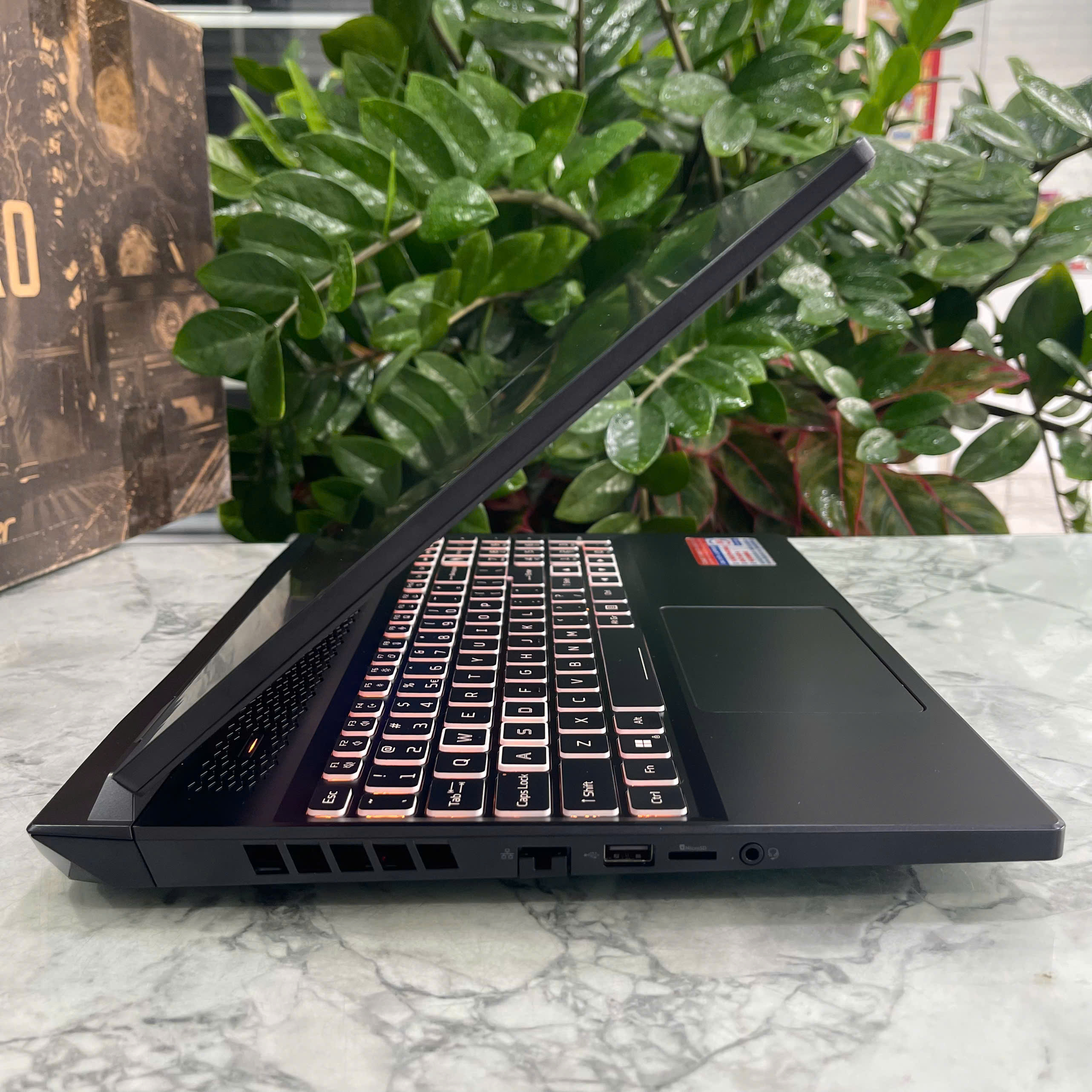 Acer Nitro 16 Phoenix AN16-41-R3NK (LikeNew-Full Box) Ryzen 5-7535HS  Ram 16GB  Ssd 2.000GB RTX 4050 6GB, Màn hình : 16 Inch WUXGA 165Hz ,sRGB 100%, 400 nits 